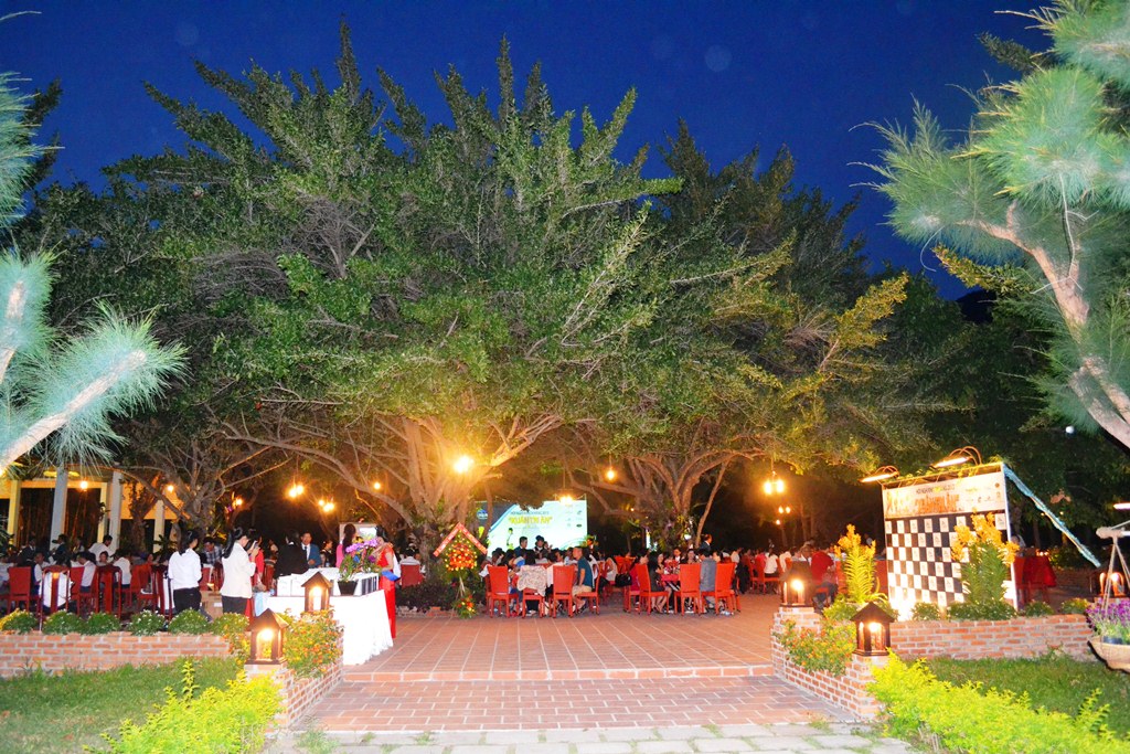 hoi-nghi-khach-hang-xuan-tri-an-2015